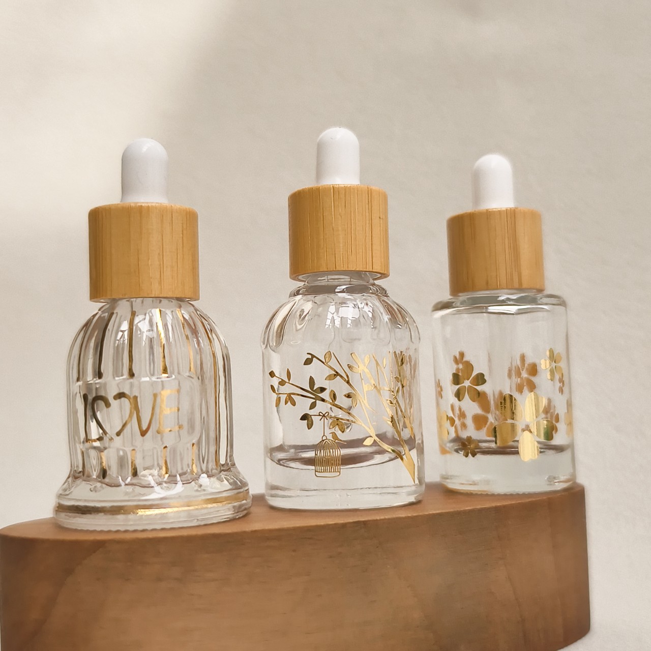 Glass Essential Oil Bottle wit - Luxury Skincare Bottles 리뷰 및 가격
