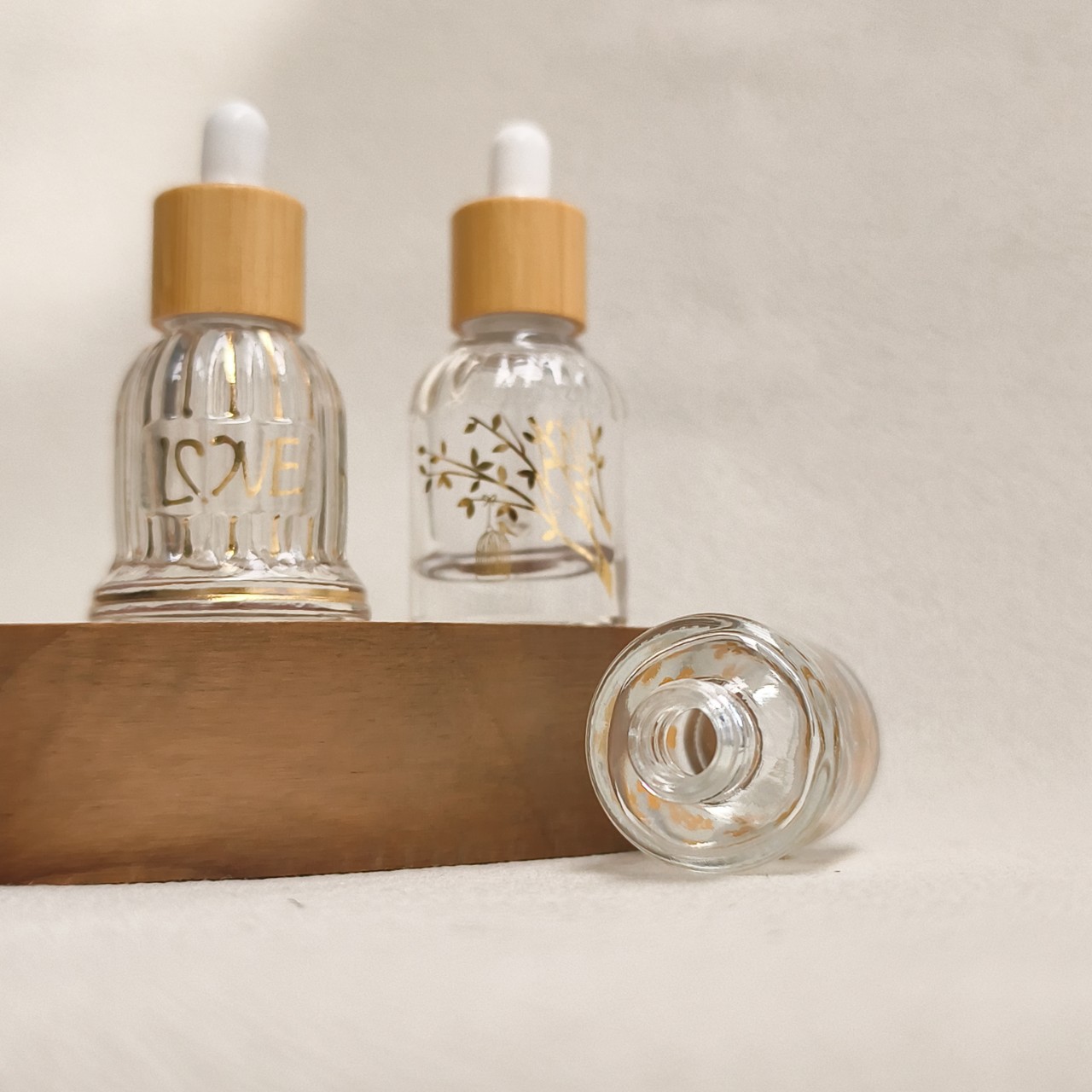 Glass Essential Oil Bottle wit - Luxury Skincare Bottles 리뷰 및 가격